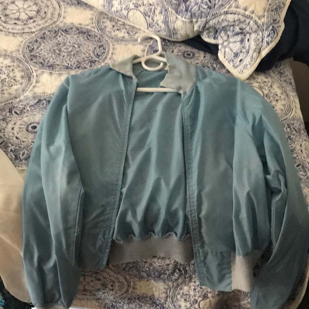 Light bomber jacket